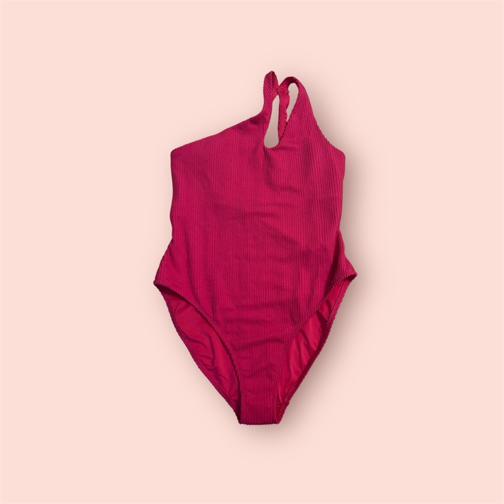 Women’s one piece swim suit